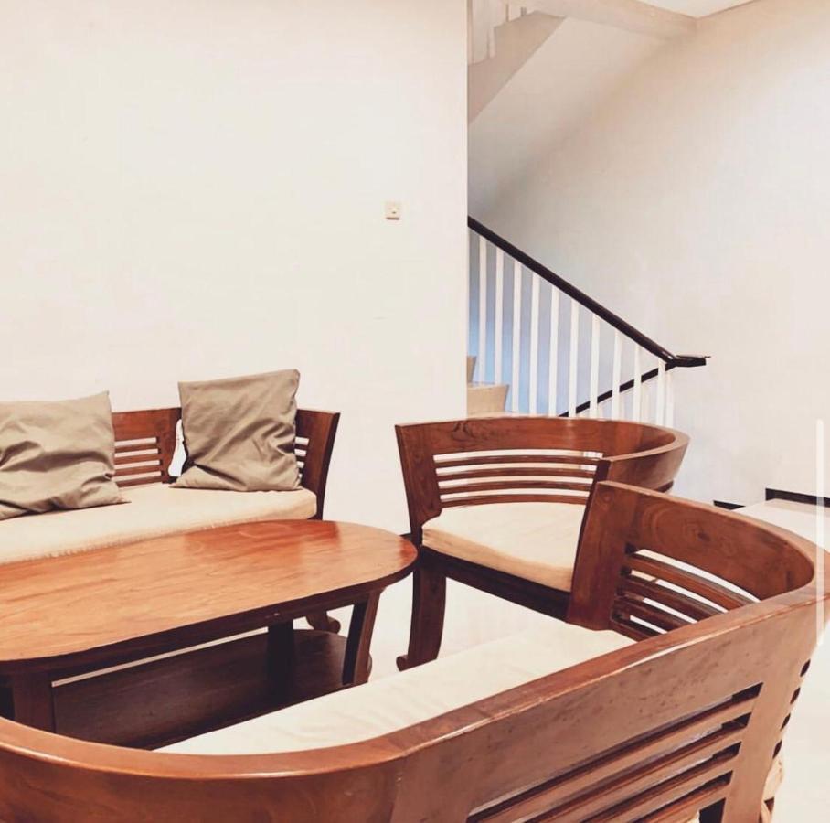 Imah Dago Villa - Budget Staycation Villa In Bandung Buitenkant foto